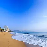 Blue Star Hotel Nha Trang