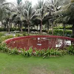 Happy Beach Seaview Hotel - The Arena Cam Ranh Resort