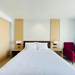 Happy Beach Seaview Hotel - The Arena Cam Ranh Resort