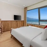 Serene Beach Hotel Danang