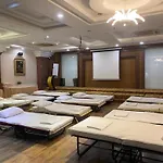 Adina 3 Star Hotel