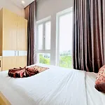 Khách Sạn Emerald Ocean
