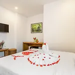 Richico Apartments And Hotel