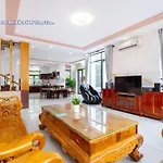 Villa Duc Hoang Bida Va Phong Karaoke Rieng Thoai Mai