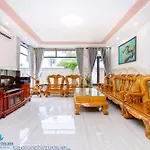 Villa Duc Hoang Bida Va Phong Karaoke Rieng Thoai Mai