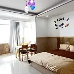 Anna Luxury Apartment