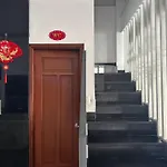 New Era Hotel & Apartments