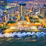 S79 Residences Lyn Panorama Suite