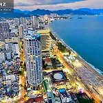S79 Residences Lyn Panorama Suite