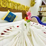 Napoly Hotel