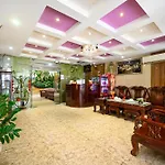 Ly Ly Hotel