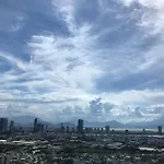 Beachfront Luxury Apartment - Rooftop Pool - Da Nang