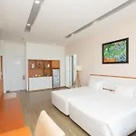 Sammy Hotel