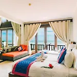 Lotus Muine Resort & Spa