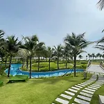 Bai Dai Resort Near Cam Ranh Airport