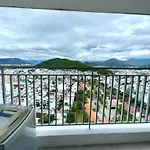 Beachfront Hon Chong Nha Trang Apartment