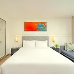 Golden Apartment In Da Nang Bay