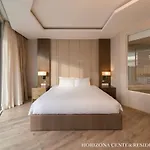 Grand Oceanfront Premier Suite Centre