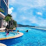 Beachfront Scenia Bay Apartment Nha Trang
