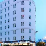 Oyo 1167 Haya Hotel