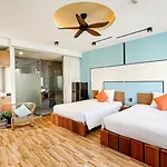 Sea Vista Boutique Hotel & Apartment