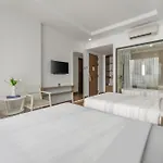 Dn Beach Hotel
