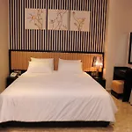 Duong Dan Hotel