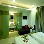 Holiday Beach Danang Hotel & Spa