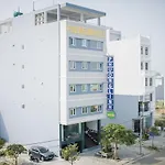 Phuong Linh Hotel
