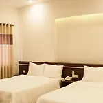 Phuong Linh Hotel