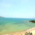 Nha Trang Cozy Beachfront Apartment