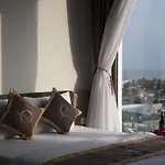 Hong Phuc Hotel 4 Da Nang