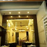 Apus Inn