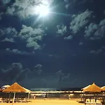 Oyo 118 Dubai Hotel