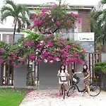 Ocean Apartment Spa & Golf Danang