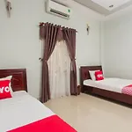 Oyo 956 Hung Thinh Koreana Hotel