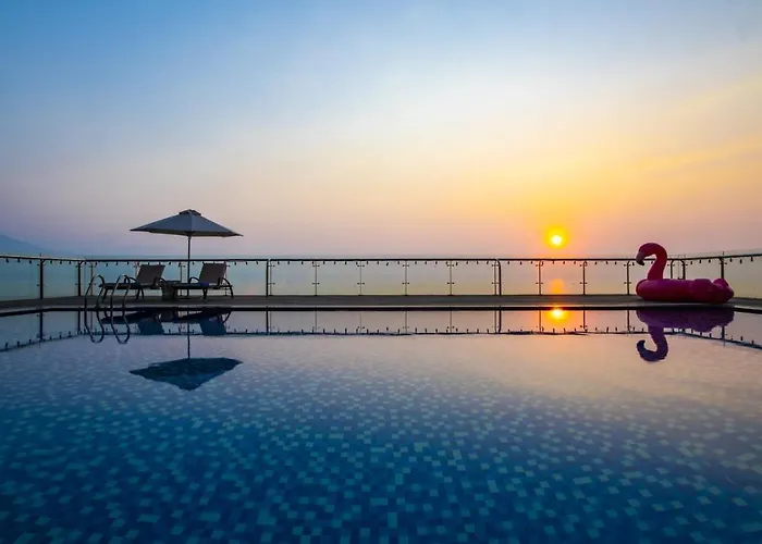 Serene Beach Hotel Danang