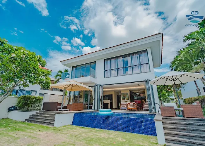 Emblem Sea 3 Bedroom Villas