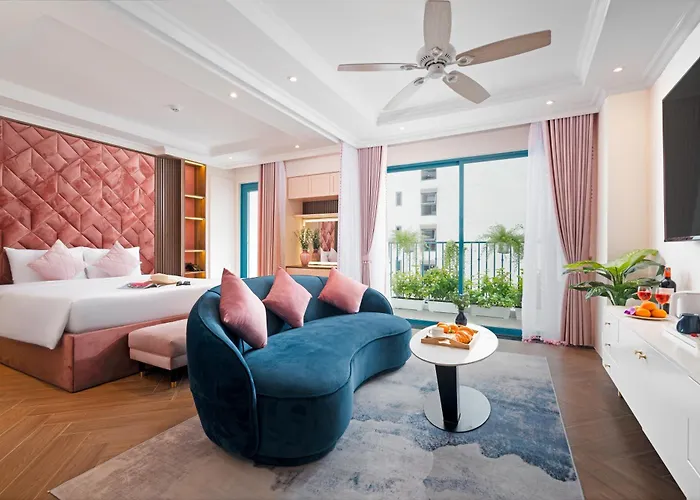 Pavillon Boutique Hotel & Apartment Nha Trang