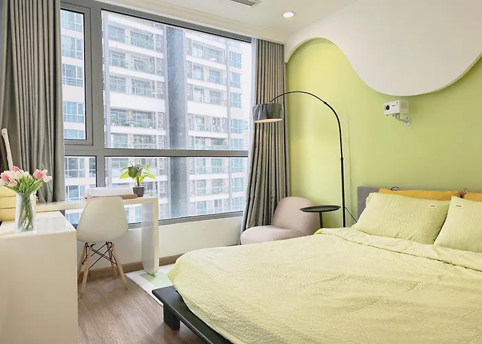 2Bedroom Landmark 1 Park-Pool-Gym-Can Ho Vinhomes 2Pn-2G