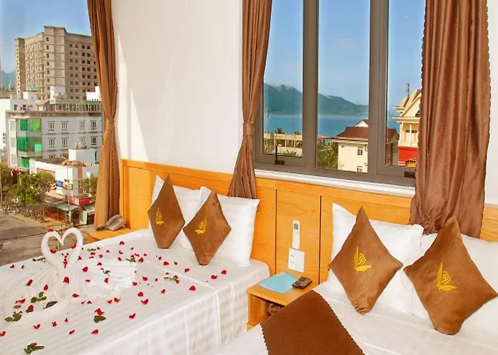 Trang Ngan Hotel By Thg