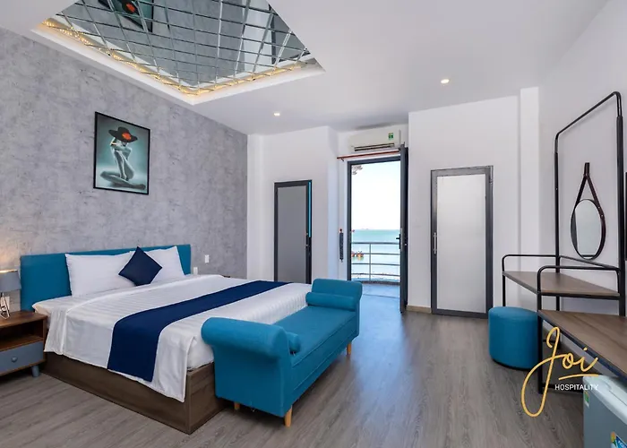 Joi Hospitality - Front Beach