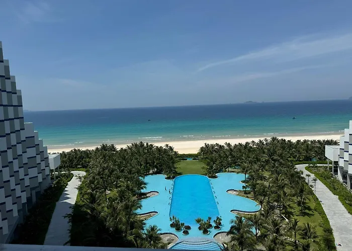 Happy Beach Seaview Hotel - The Arena Cam Ranh Resort
