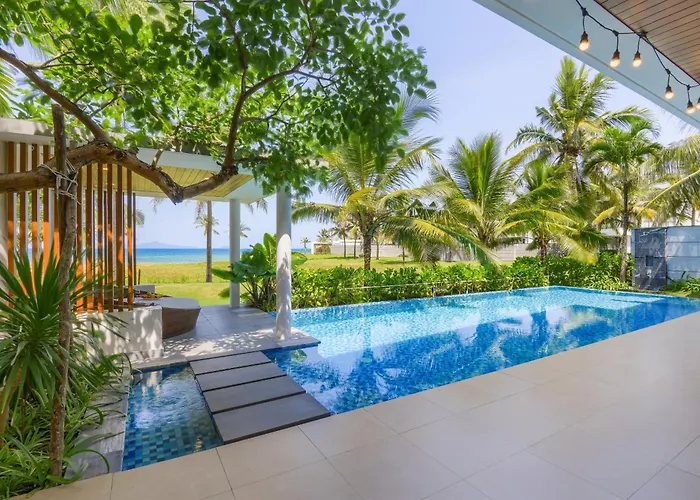 The Ocean Villa Resort Pool View Beachfront Da Nang