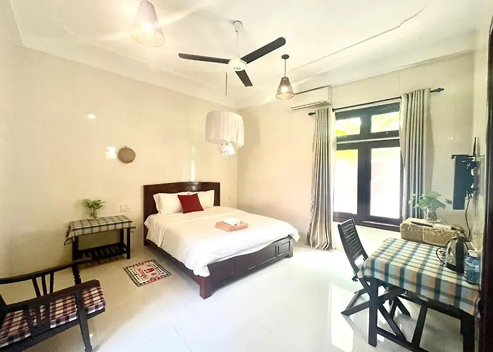 Pink Beach Homestay