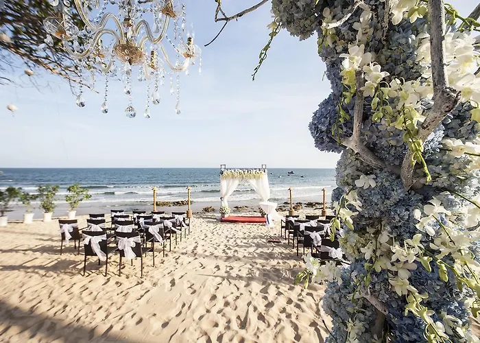 Aroma Beach Resort And Spa