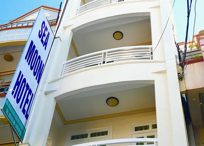 Sea Moon Hotel