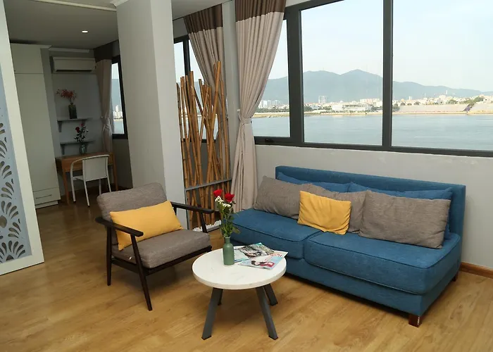 Kaka Hotel Han River