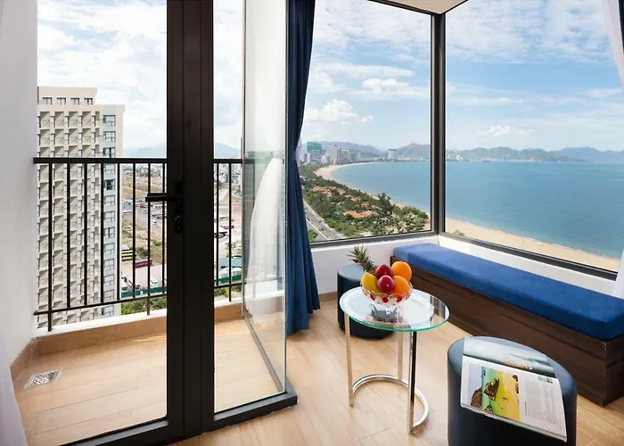 Crown Hotel Nha Trang