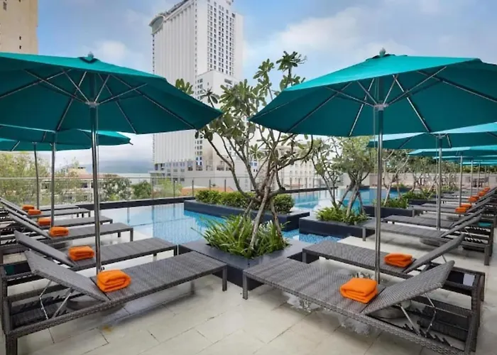 Nha Trang Sea View Apartments By Vievid